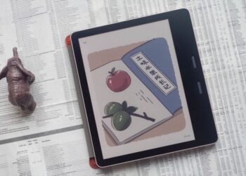 Moaan Pantone 7 ra mắt với màn hình E-Ink màu Kaleido 3