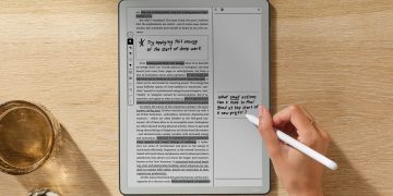 Có nên mua Kindle Scribe không đèn nền?